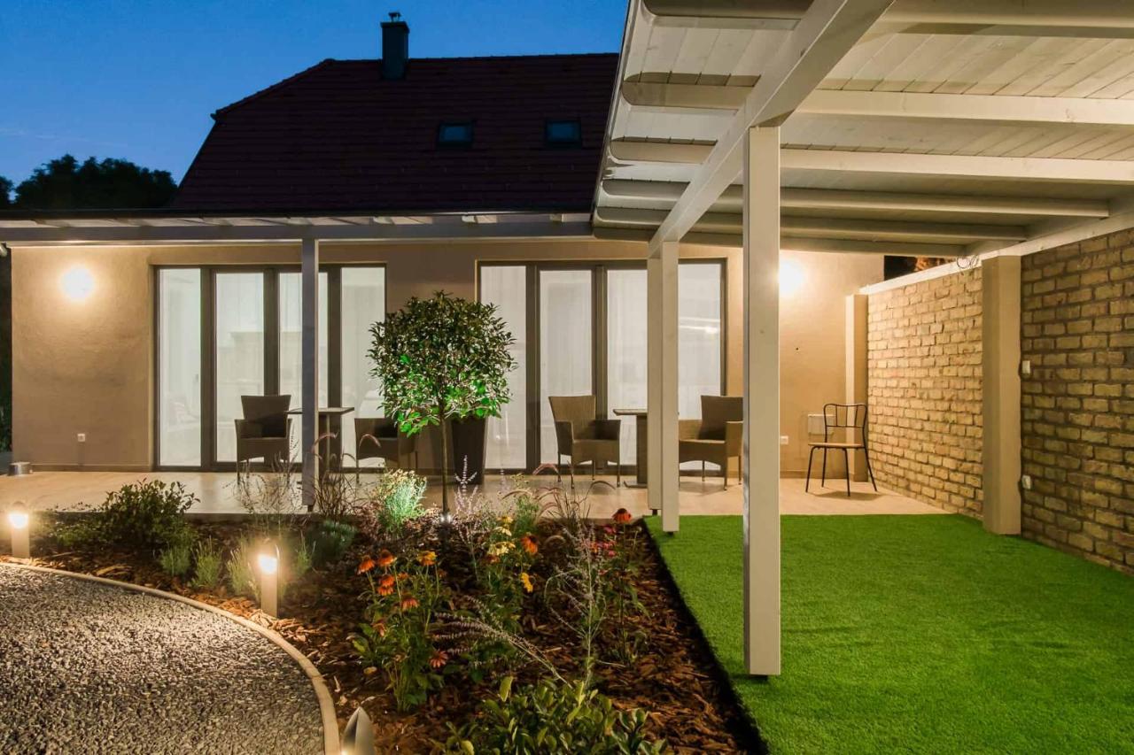 Villa Strokay - Few Minutes Walk From Lake Balaton Keszthely Luaran gambar