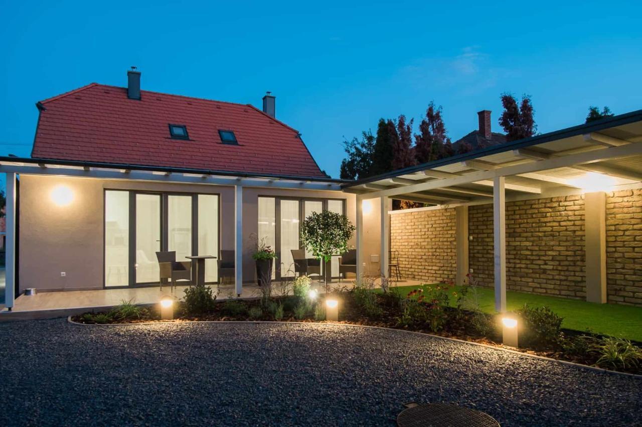 Villa Strokay - Few Minutes Walk From Lake Balaton Keszthely Luaran gambar