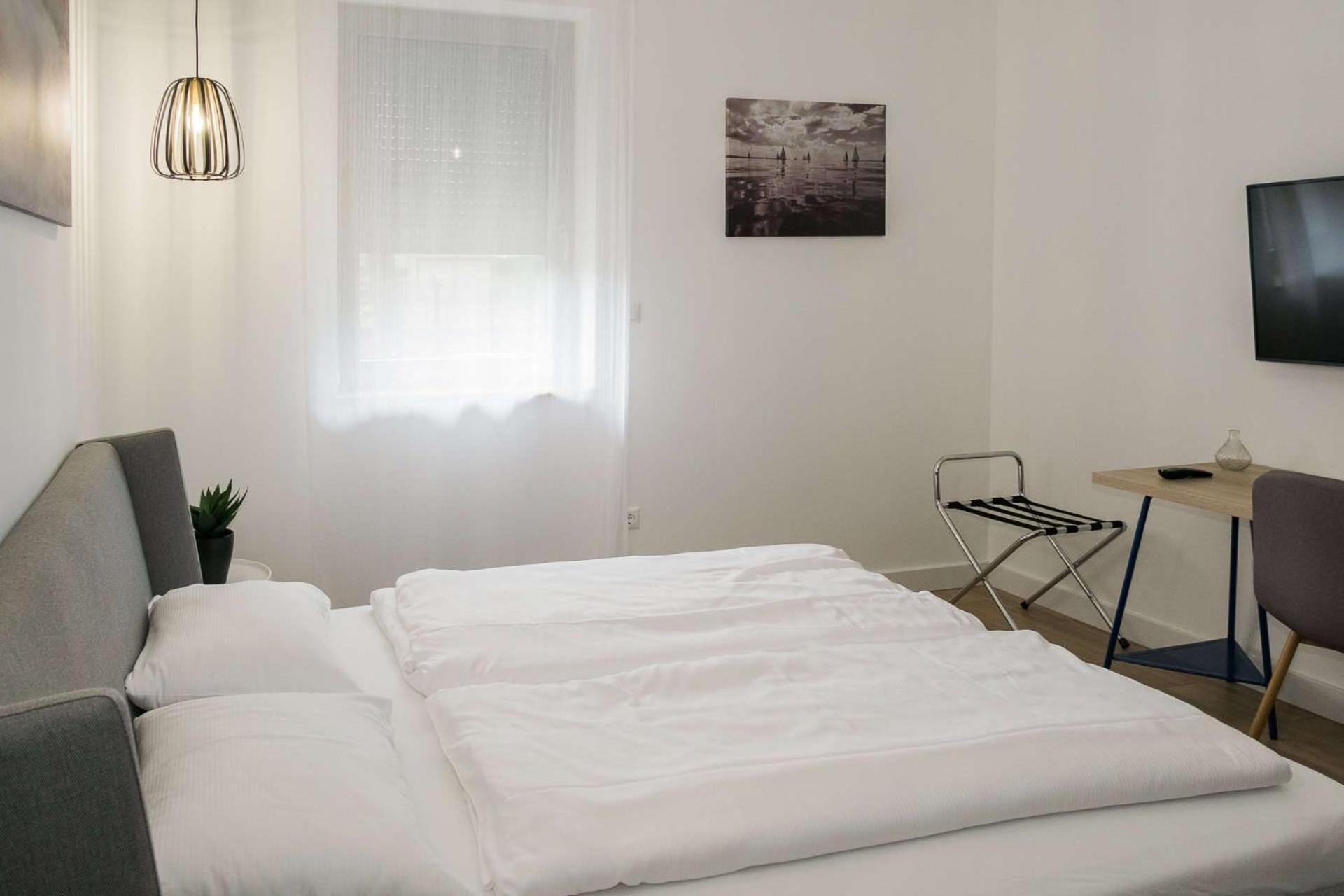 Villa Strokay - Few Minutes Walk From Lake Balaton Keszthely Luaran gambar