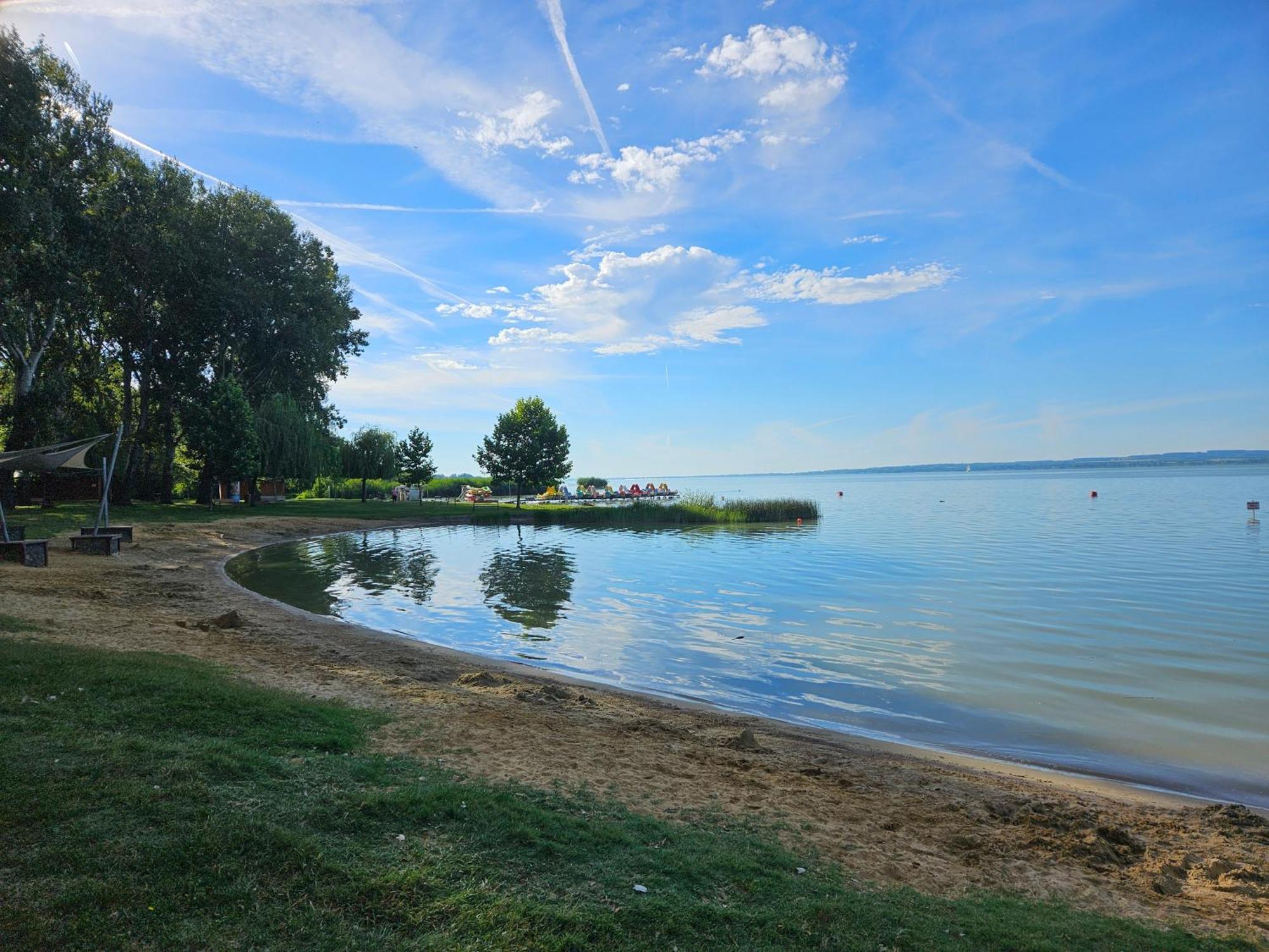 Villa Strokay - Few Minutes Walk From Lake Balaton Keszthely Luaran gambar